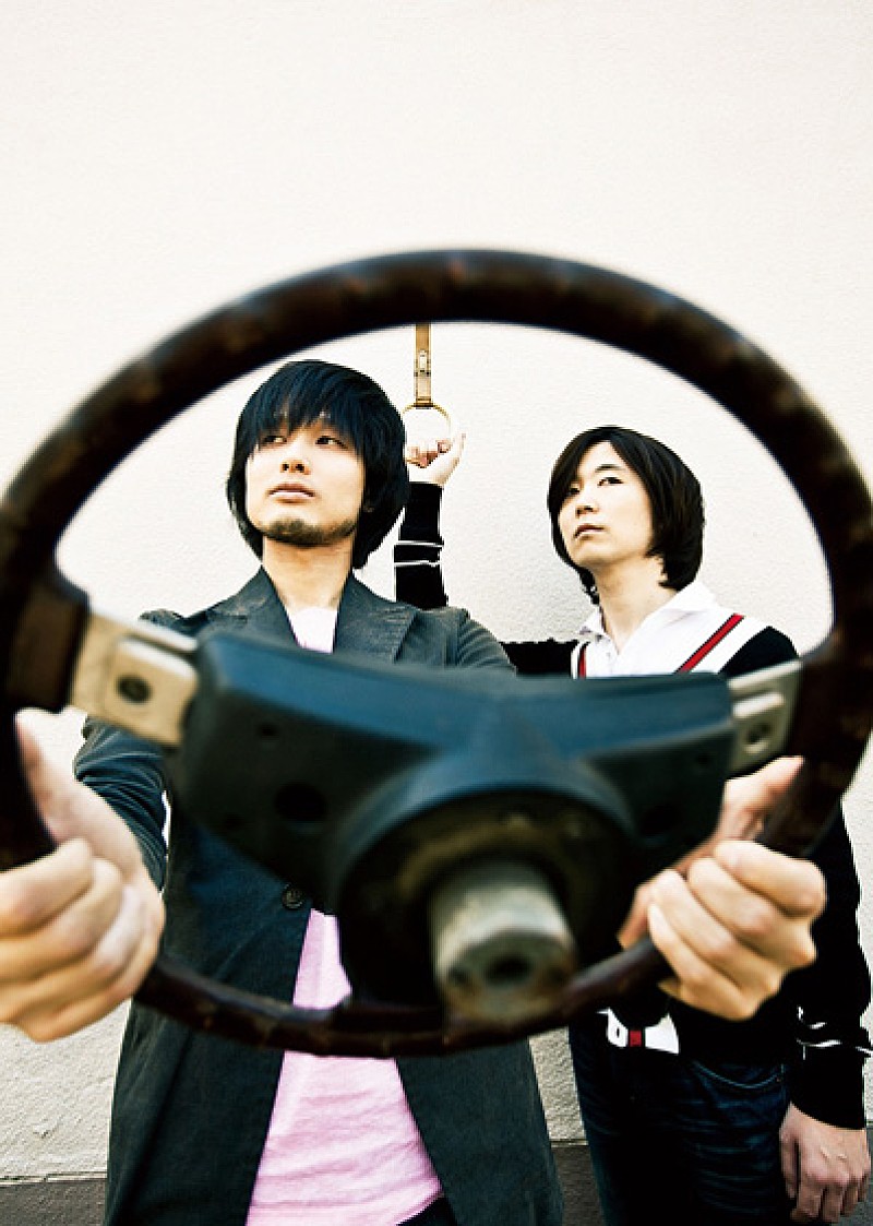 ピロウズ山中「自分より天才」とのフリペ無料配布