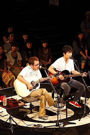 「 奥田民生＆星野源がコラボ 一夜限りのスペシャル・ライブが開催」