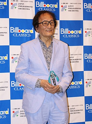 「80歳の冨田勲氏 初音ミクとのコラボに「ワクワク」」