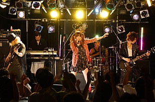 「新ガールズバンド 1周年ライブでエヴァコスプレ披露も」