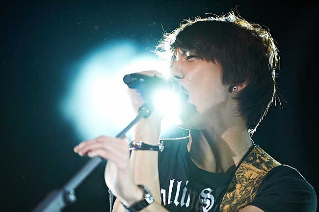 「CNBLUE ロンドン公演が大盛況で終了」1枚目/5