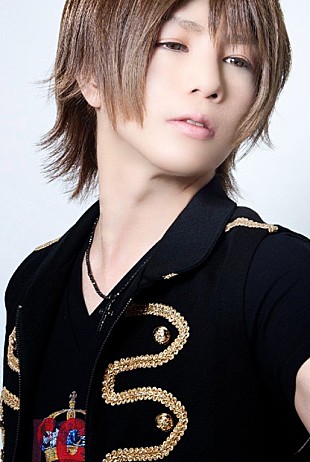 「V系シーンのボーカルたちが仮装ハロウィンパーティーに集合」