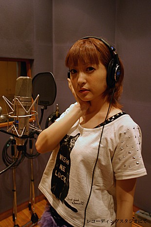 「神田沙也加×有形ランペイジ ボカロ曲でメタル熱唱」