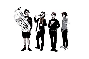 「注目の新人バンドGEEKS 骨太なパンク・オーケストラ詰めた新作発売」