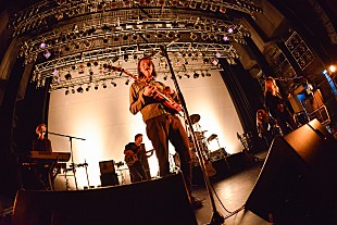 「ダーティー・プロジェクターズの色彩豊かな素晴らしきアンサンブル」