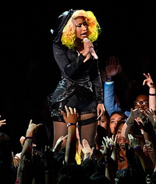 「40周年のAMA。ニッキーやリアーナ、ビーバーらが複数ノミネート」