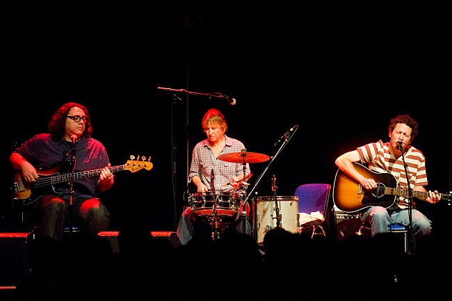 「ヨ・ラ・テンゴと過ごしたディープな夜」1枚目/5