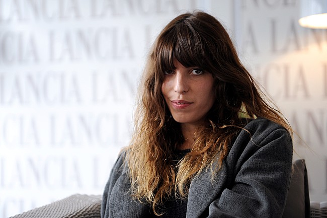 「ルー・ドワイヨン ジェーン・バーキンの娘が歌手デビュー」1枚目/1