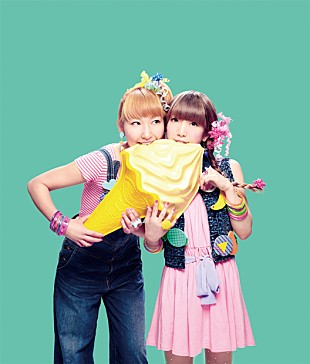 「女子の本音はイチャイチャ？　衝撃的タイトル曲で『ナルト SD』ED担当」