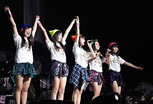 「武道館の新記録樹立した女子流 笑顔で確かな成長を刻む」