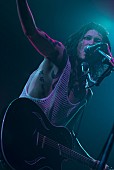 「雅-MIYAVI- 最終公演で完全燃焼、新作発表＆初春からはツアーも」1枚目/2