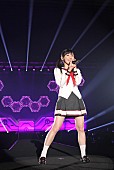 「AKB48まゆゆ 制服着ていた鵬翔高校の優勝に大喜び＆2nd写真集も発表」1枚目/11