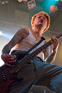 特撮 1年ぶりのツアー開始、大槻ケンヂも「いい初日になった！」と満足