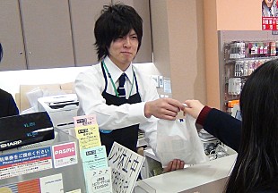 「『行列』出演で話題 大物二世が“o2o”でファンと交流」