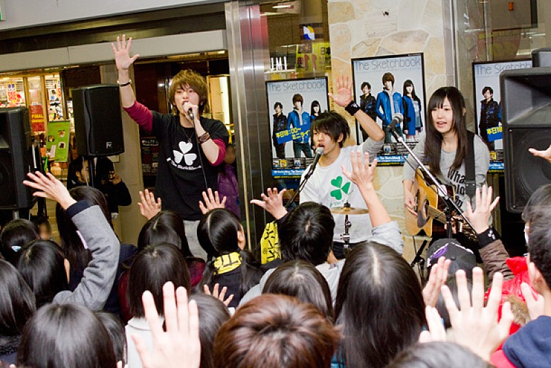 渋谷WWW公演のチケ完売 人気急上昇中のスケブがリリイベ