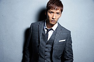 w-inds.橘慶太 KEITA名義のMVで肉体美披露「筋肉を見せる」 | Daily