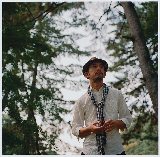 「長谷川健一　待望の新作からMV公開＆リリースツアー決定」1枚目/2