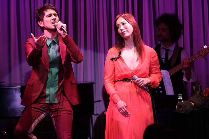 「古内東子 20周年ライブで平井堅と共演「あの頃が僕の礎」」1枚目/4