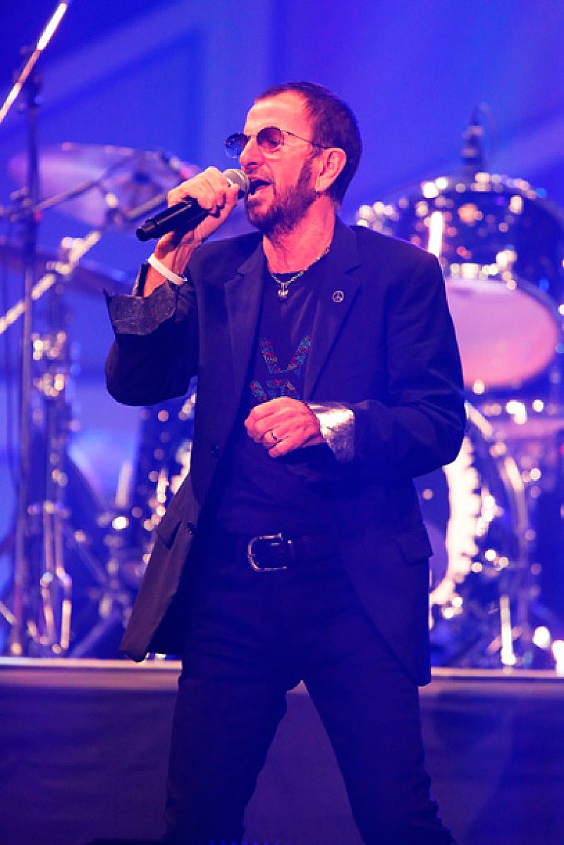 「リンゴ・スター 日本のフェスで大歓声、PerfumeやKHJ、ドリらも」1枚目/21