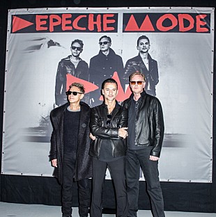 「デペッシュ・モード、貴重な公開インタビューで質問攻め!?」