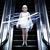 「シングル『とよす☆ルシフェリン』 通常盤
※初回仕様限定盤の生産終了後に、通常仕様のジャケット絵柄へ切り替わります。」3枚目/3