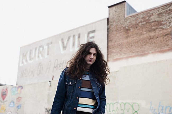 「名立たるアーティストに愛されるカート・ヴァイルの新作がリリース決定」1枚目/2