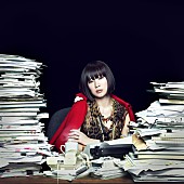 「椎名林檎 待望のニューシングルはWタイアップの両A面仕様」1枚目/1