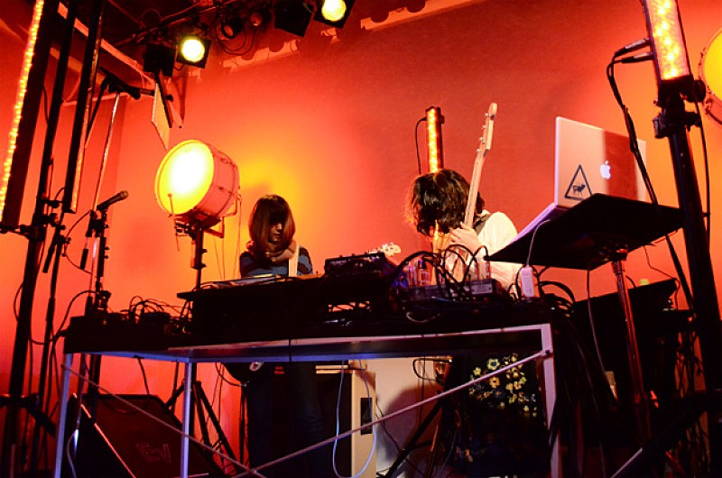 「AZUMA HITOMI with ユウ（チリヌルヲワカ）」3枚目/5