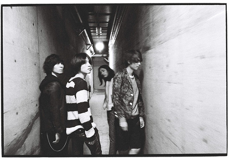 「バイザラウンド 次世代ライブバンドの魅力込めたMV公開」1枚目/2