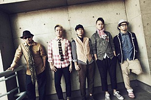 「PE'Z 約10年振りのアメ村ストリートライブで一時警備も」