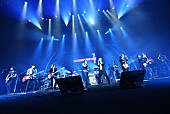 「flumpool 台湾を代表するバンドMaydayと共演で中国語を流麗に披露」1枚目/31