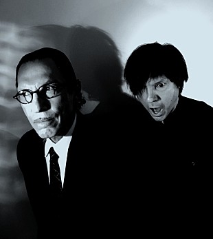 「フジロック来日前にスパークスが初の公式ライブ音源リリース」