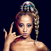 「JASMINE インパクト大の新写真公開＆チケットオーダー殺到」1枚目/3