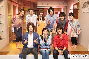 「ケラケラ 篠原涼子や三浦春馬らの前でドラマ主題歌を披露」