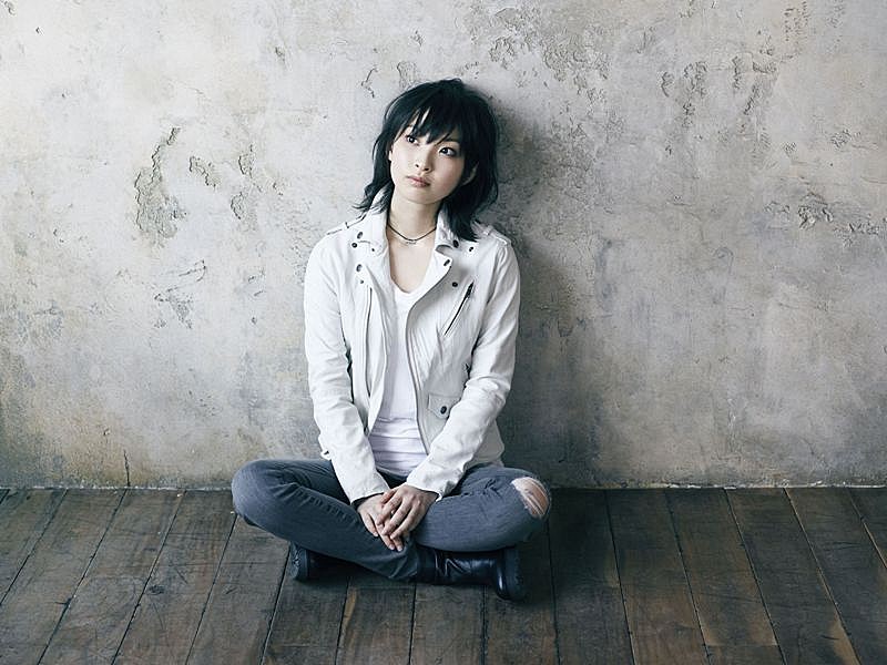 「家入レオ 新曲が各チャートで好発進」1枚目/4