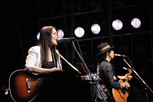 「LOVE PSYCHEDELICO レニー・カストロも帯同し、3年ぶりのツアー開始」