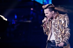 「G-DRAGON タイ・バンコクで2万人の観客を魅了」