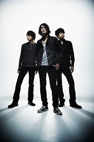 「DOES 結成10周年企画で全曲リクエストライブ開催決定」