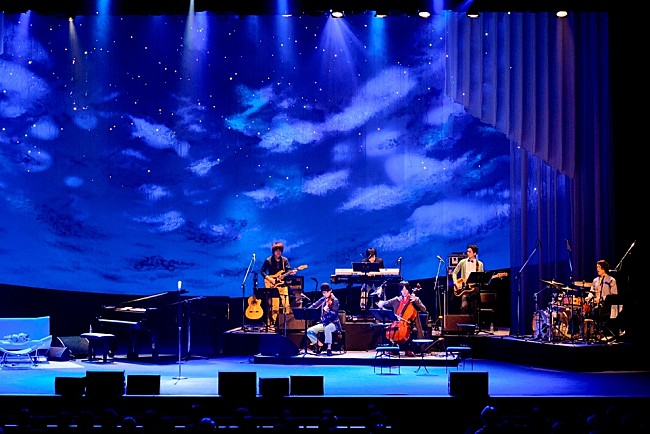 「時を超えて愛され続ける“六八コンビ”が贈る一夜限りのコンサート」1枚目/4