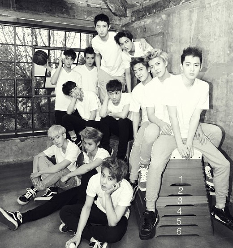 「EXO ビルボード・ワールド・アルバムチャート1位に」1枚目/1