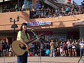 「miwa 誕生日に第二の故郷、沖縄でストリートライブ」1枚目/5