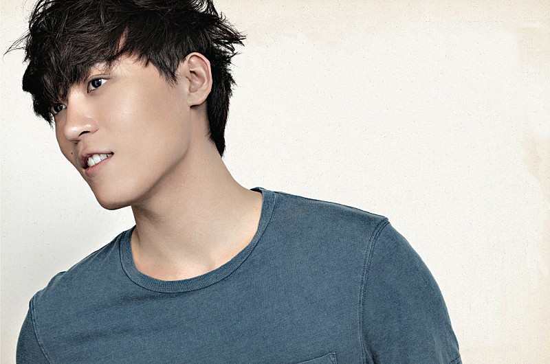 ジョン・パク デビュー・アルバムを発売