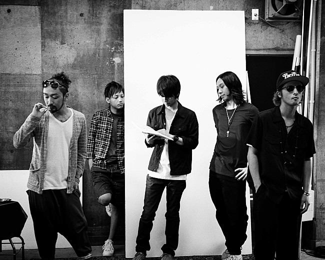 「FM802なんばCITY公開収録に、ORANGE RANGE、ティーナ・カリーナ、東京カランコロンが登場！」1枚目/3