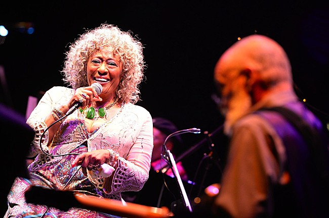 「マリーナ・ショウ来日公演 5年連続の豪華共演がピークに達した一夜」1枚目/6