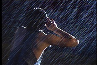 「佐野元春、BOφWY、尾崎豊、ザ・ブルーハーツら出演、伝説のロックフェス【BEATCHILD】が26年の時を経て映画化」