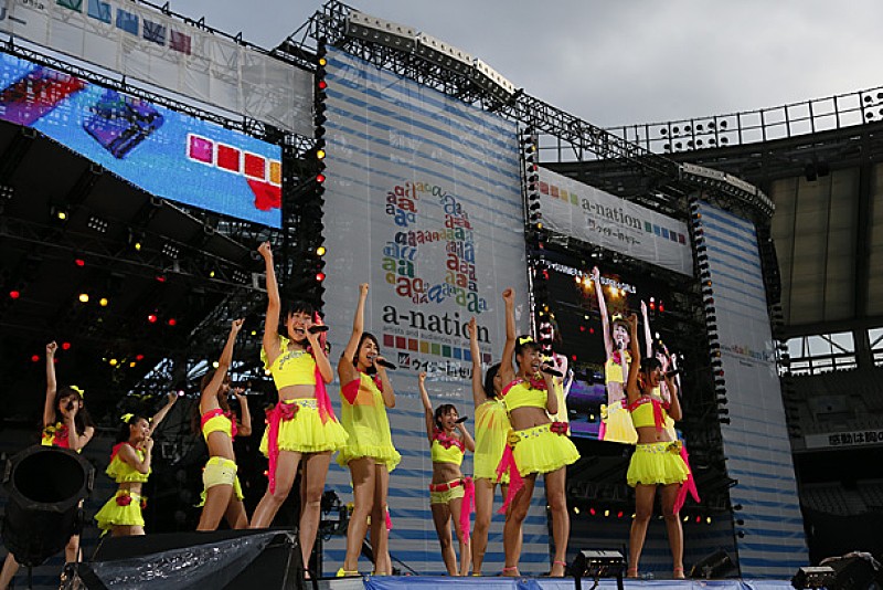 「SUPER☆GIRLS」3枚目/10