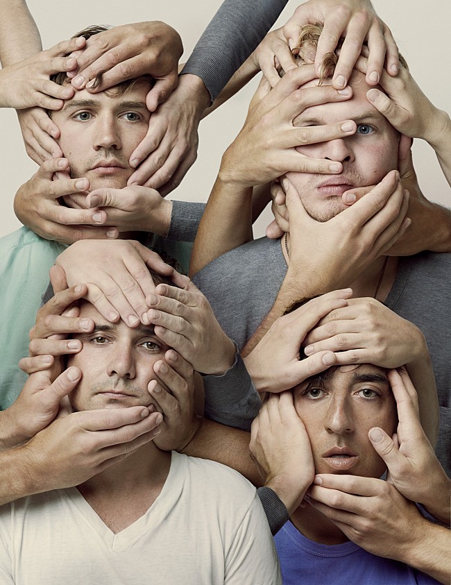 「グリズリー・ベア 米ビルボード・インディ・チャート1位の最新作が2枚組CDで再発売」1枚目/3