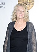 「キャロル・キング、音楽界と慈善活動の貢献を称えられ栄誉」1枚目/1