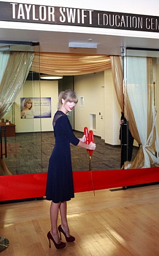 「テイラー・スウィフトも参加？　音楽交流の場をオープン」