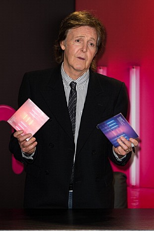 「P・マッカートニーがTOP5に向け躍進！　パール・ジャムは1位確実」